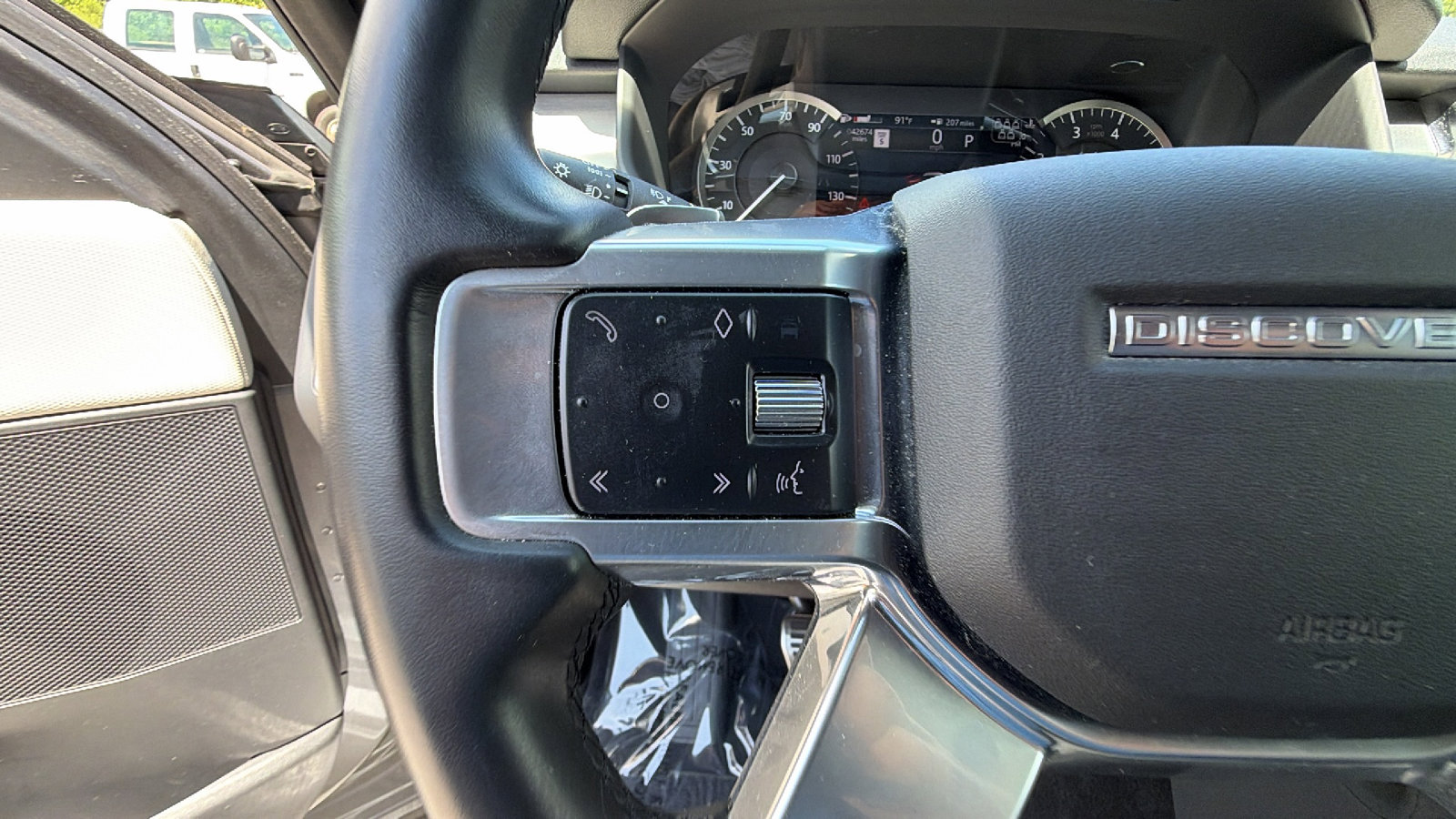 Used 2023 Land Rover Discovery S R-Dynamic AWD/4WD image 28