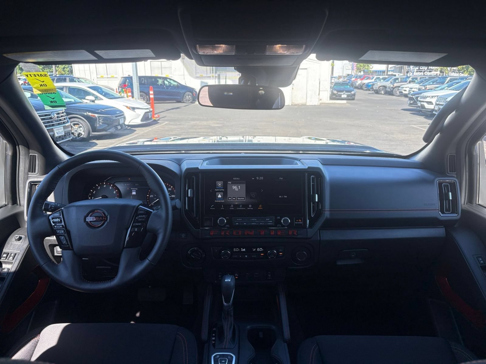 Used 2026 Nissan Frontier PRO-4X AWD/4WD image 33