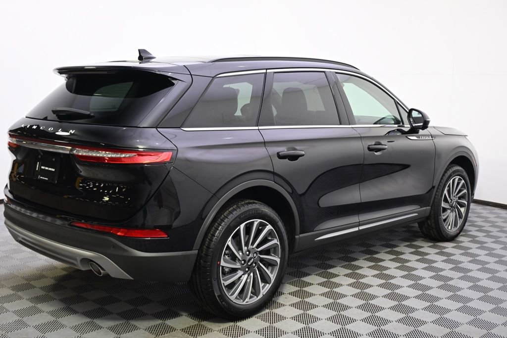 New 2026 Lincoln Corsair Reserve image 7
