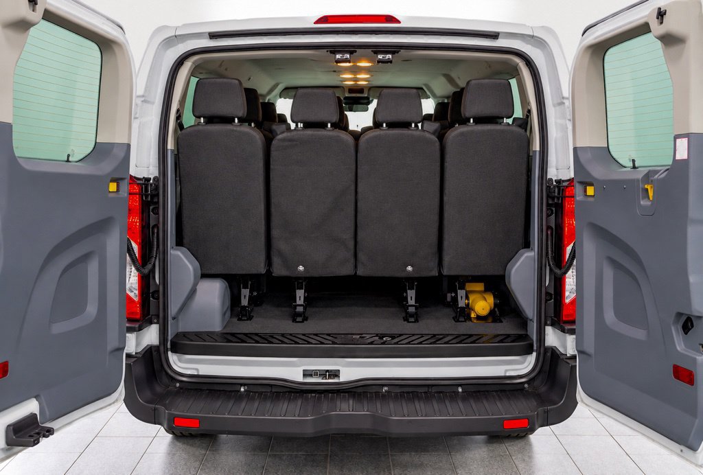 Used 2018 Ford Transit 350 XL RWD image 9