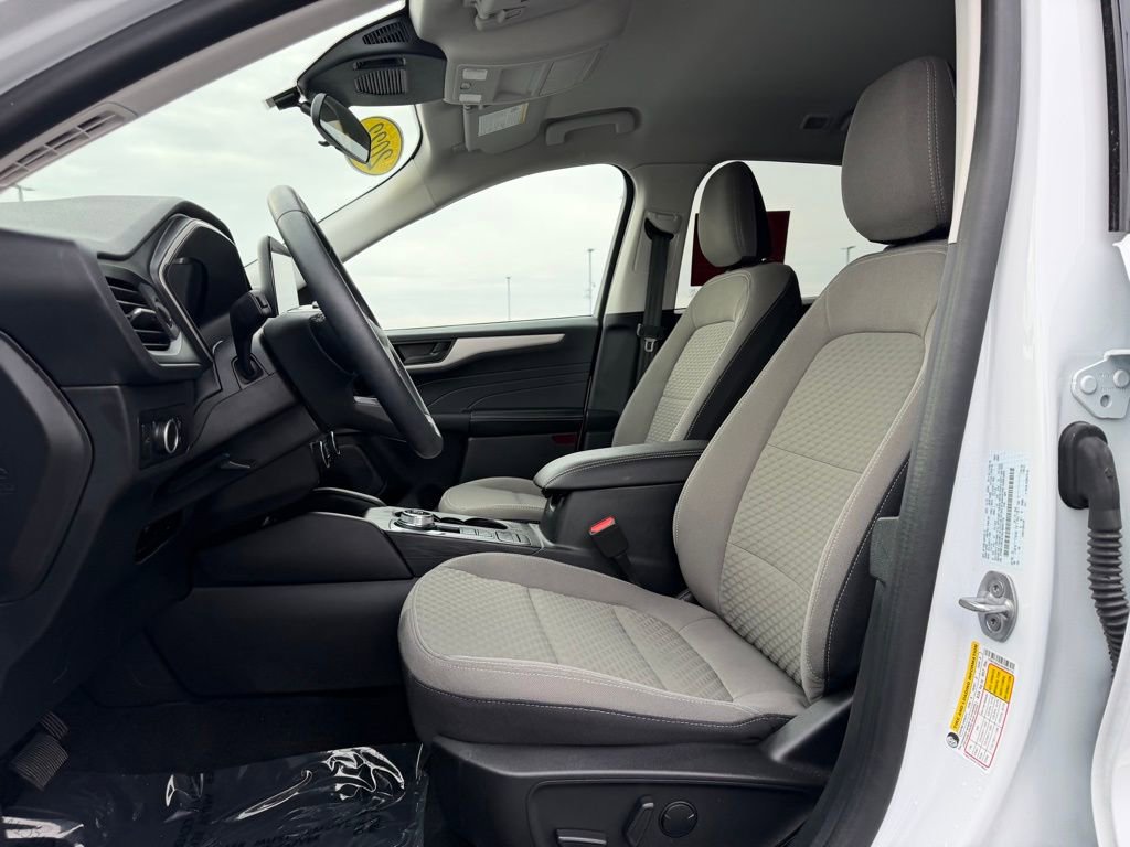 Used 2022 Ford Escape SE w/ Convenience Package image 12