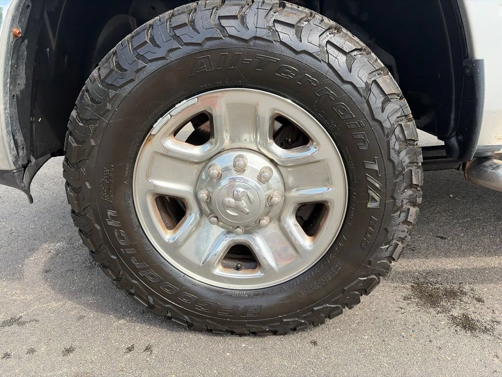 Used 2014 RAM 2500 Tradesman w/ Chrome Appearance Group AWD/4WD image 17