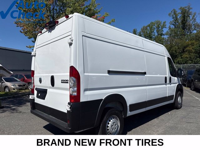 Used 2026 RAM ProMaster 2500 w/ Convenience Group FWD image 16