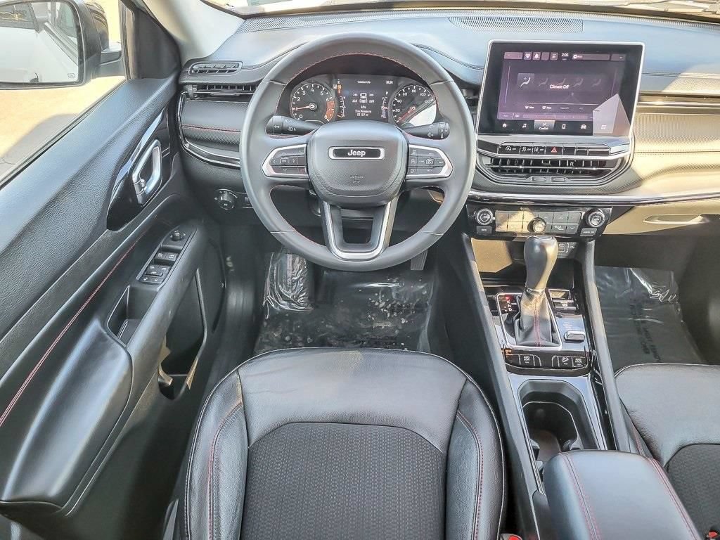 Certified 2022 Jeep Compass Trailhawk AWD/4WD image 11