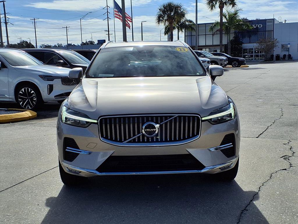 Certified 2023 Volvo XC60 B5 Plus image 2