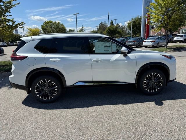 New 2026 Nissan Rogue Platinum image 4