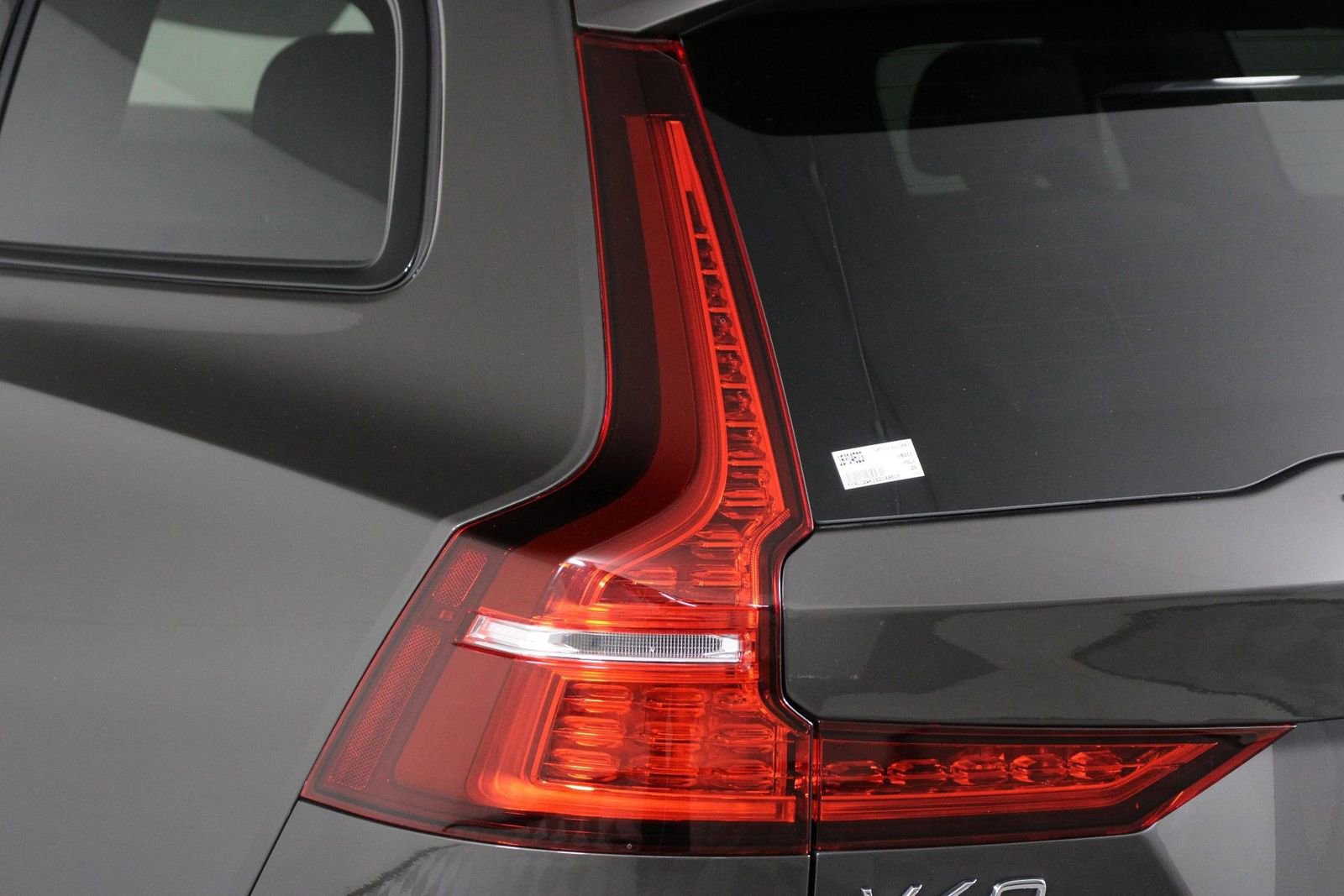 Certified 2025 Volvo V60 B5 Cross Country Plus image 18