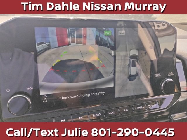 Used 2023 Nissan Pathfinder SL AWD/4WD image 25