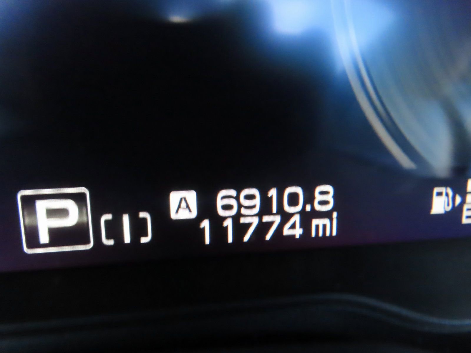 Used 2025 Subaru Forester Limited w/ Popular Package image 20