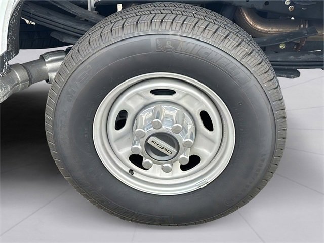 Used 2024 Ford F350 XL w/ Snow Plow Prep Package image 26