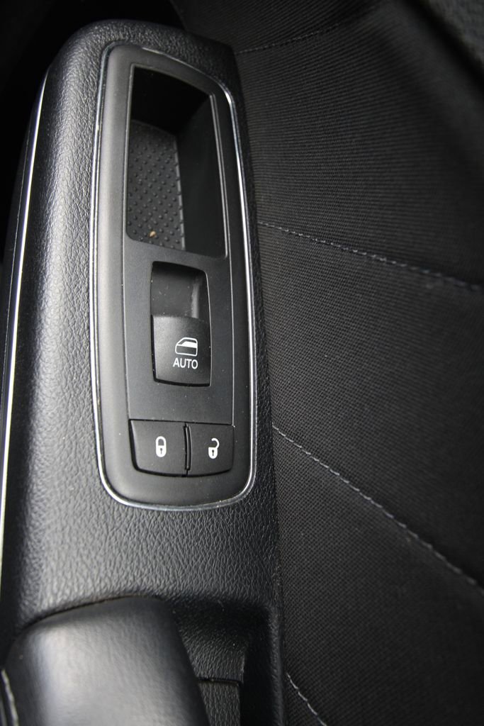 Used 2016 Dodge Charger R/T w/ Navigation & Travel Group RWD image 23