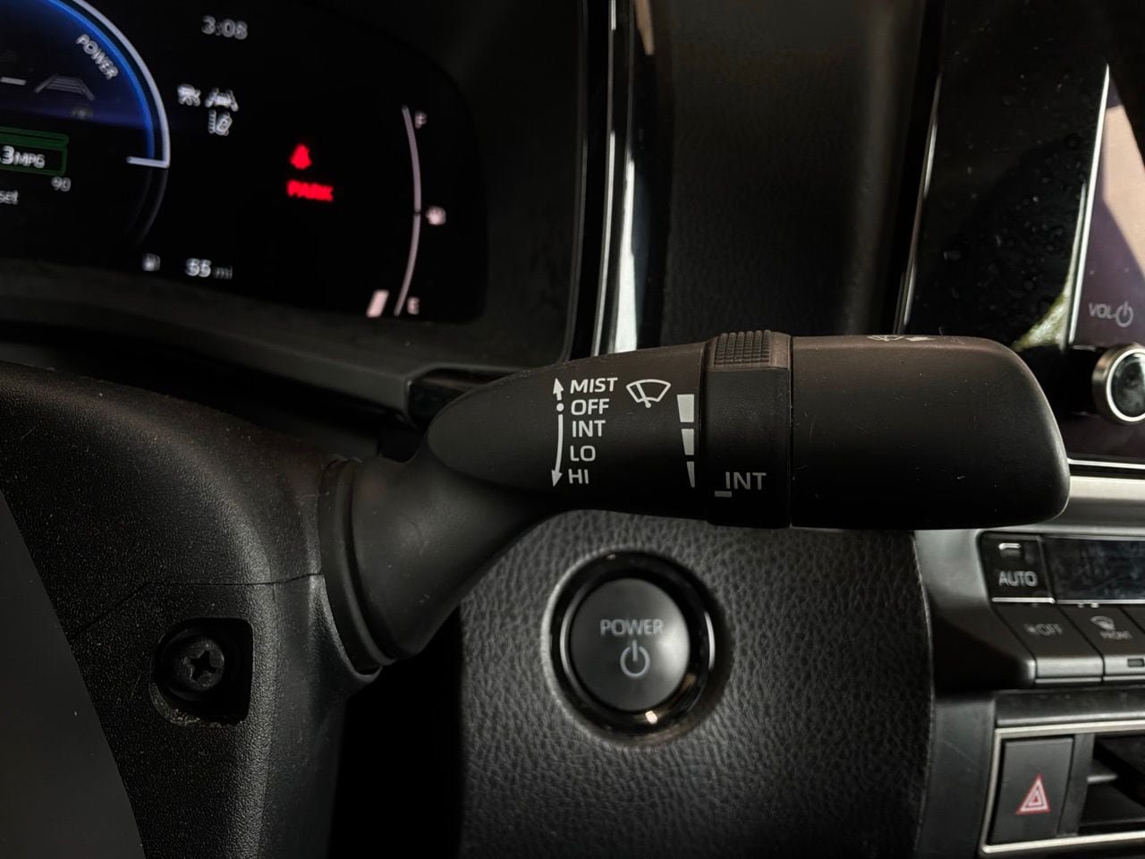 Used 2025 Toyota Camry LE FWD image 38