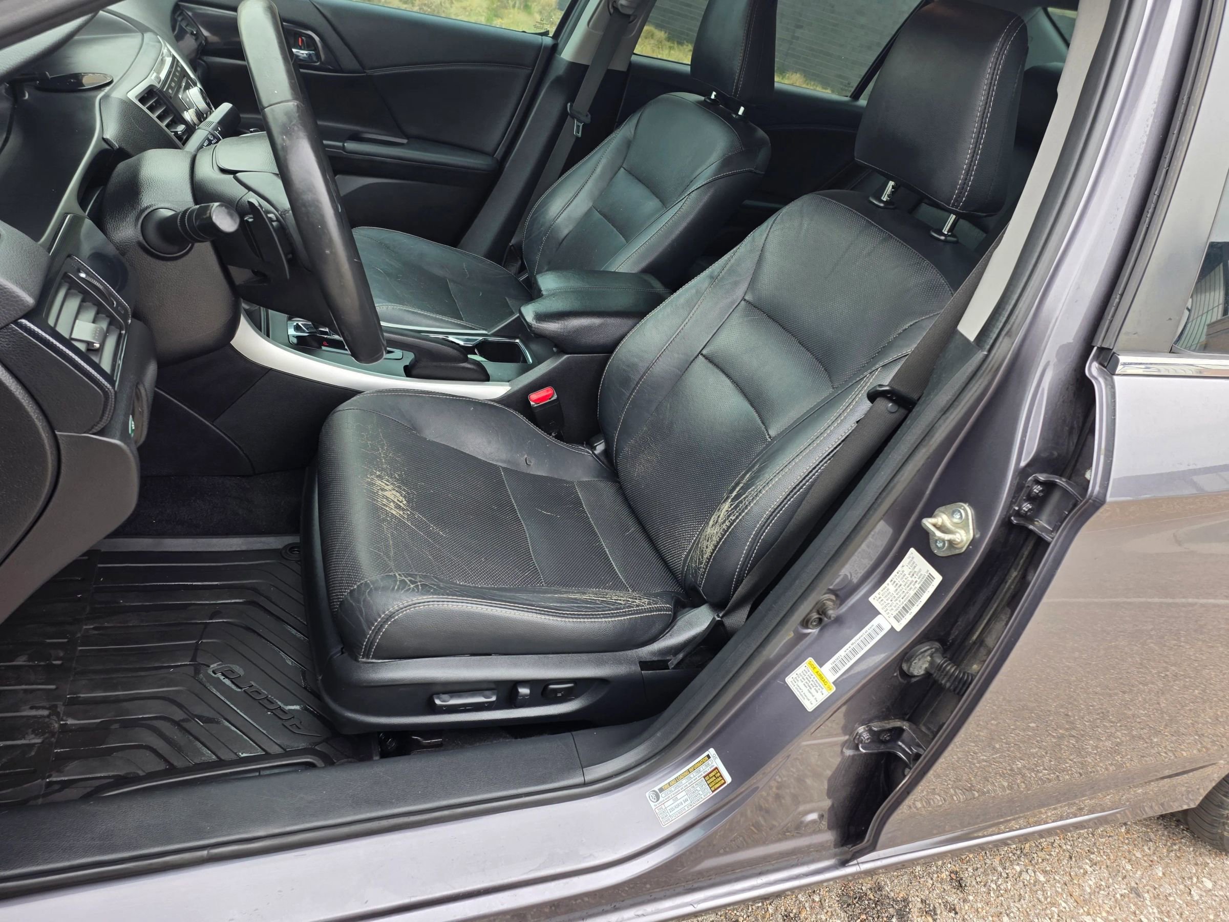Used 2015 Honda Accord Sport image 19