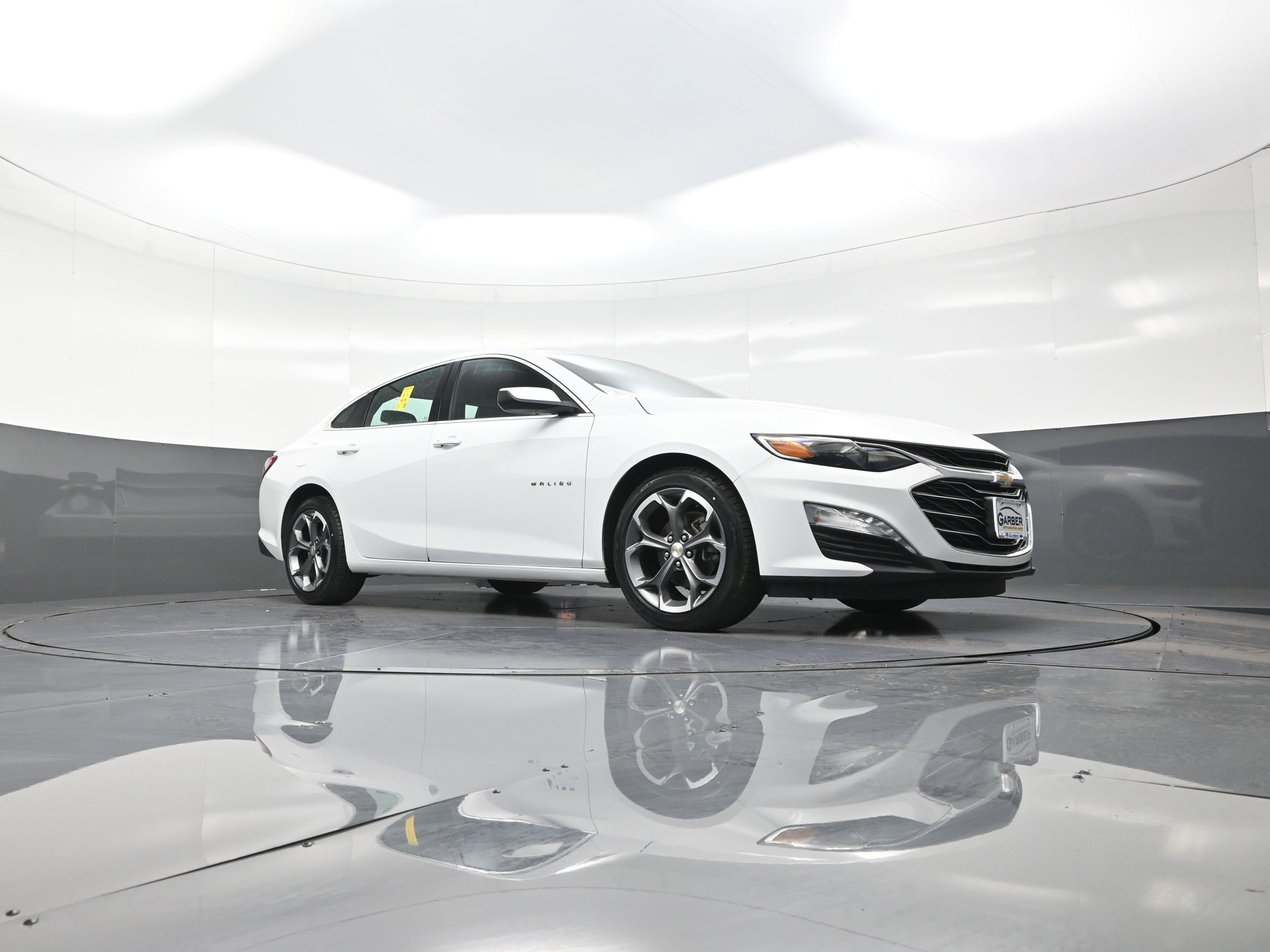 Used 2022 Chevrolet Malibu LT image 9