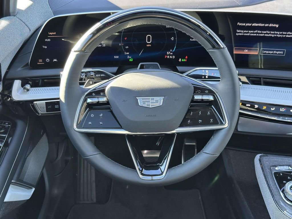 New 2025 Cadillac Optiq Sport 2 w/ LPO, ONYX Package image 19