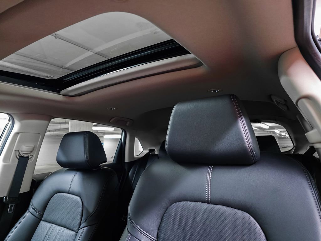 Certified 2024 Honda HR-V EX-L image 20