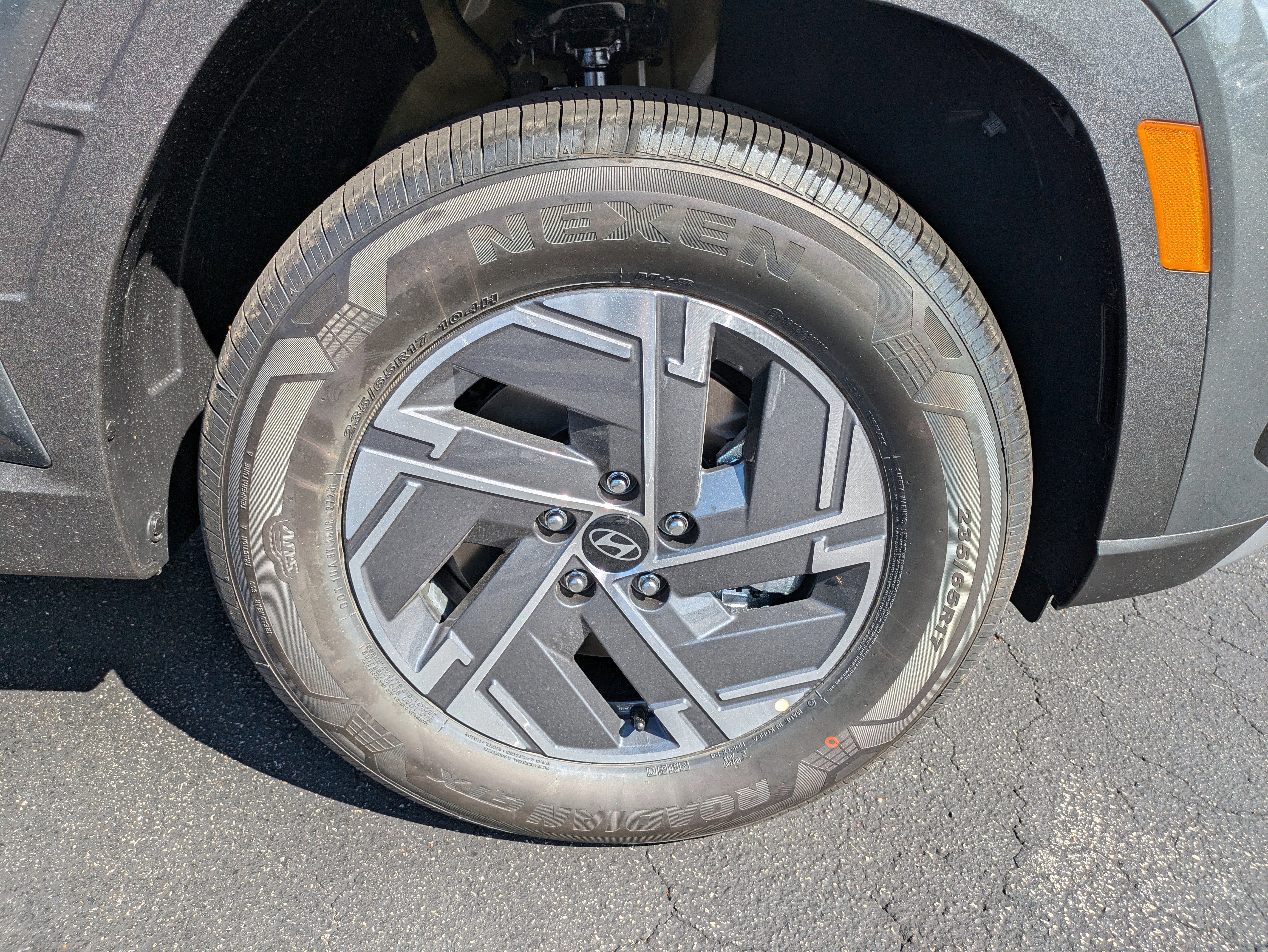 New 2026 Hyundai Tucson Blue SE image 11