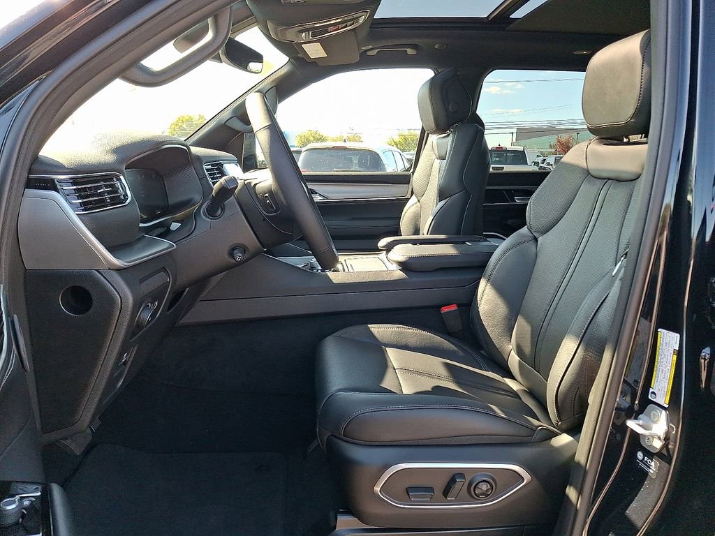 New 2025 Jeep Wagoneer Series II w/ Premium Group I image 11