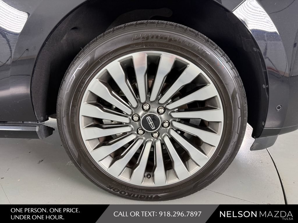 Used 2020 Lincoln Navigator Reserve w/ Luxury Package AWD/4WD image 14