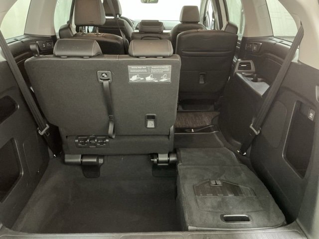 Used 2023 Honda Odyssey Touring image 17