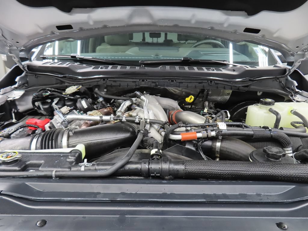 Used 2025 Ford F350 Platinum w/ Platinum Plus Package AWD/4WD image 32