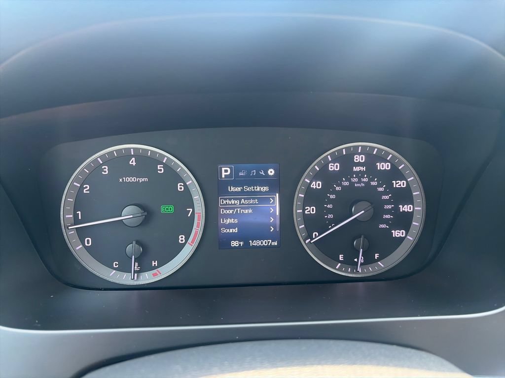 Used 2015 Hyundai Sonata Sport w/ Option Group 03 FWD image 16