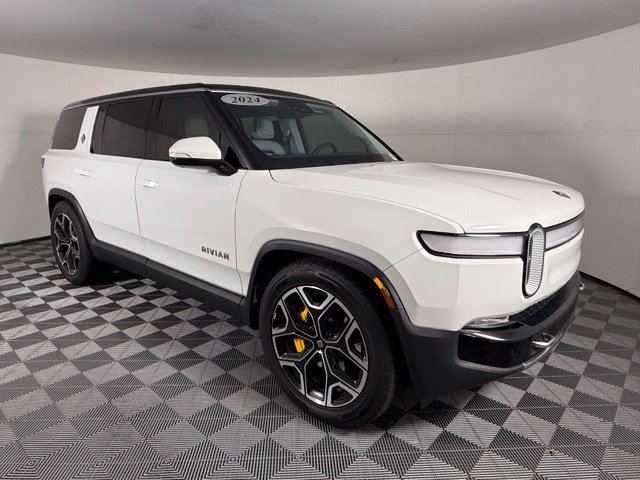Used 2024 Rivian R1S Adventure Quad AWD/4WD image 9