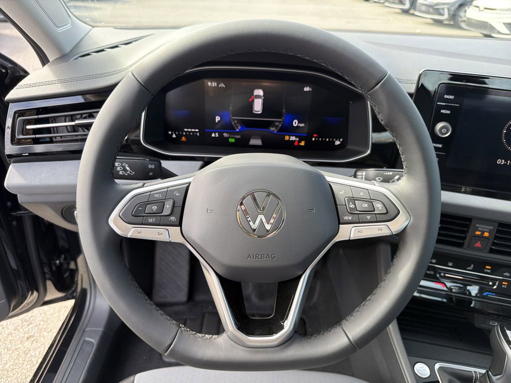 New 2026 Volkswagen Jetta SE FWD image 25