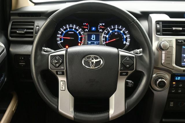 Used 2018 Toyota 4Runner Limited AWD/4WD image 23