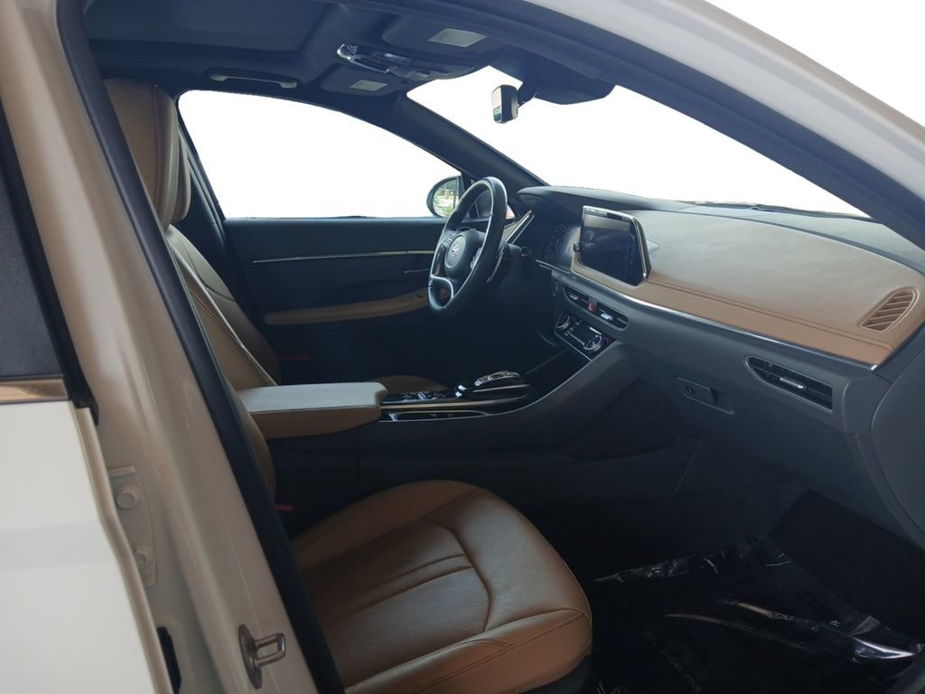 Certified 2023 Hyundai Sonata Limited FWD image 15