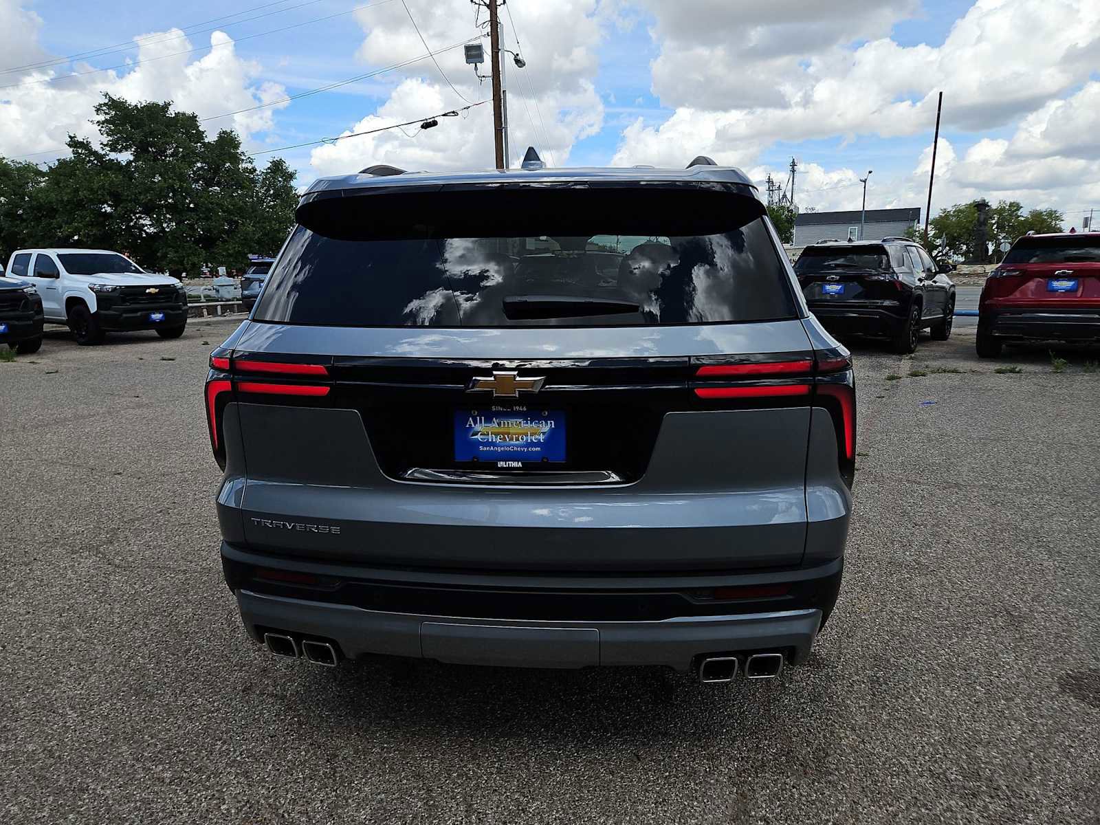 New 2026 Chevrolet Traverse LT w/ Sun and Wheel Package image 7