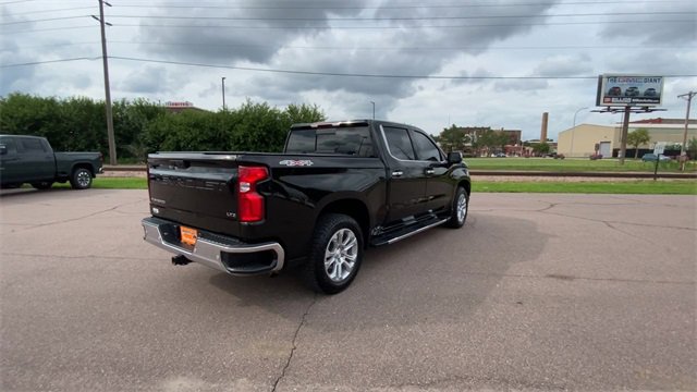 Used 2024 Chevrolet Silverado 1500 LTZ w/ LTZ Convenience Package II image 8