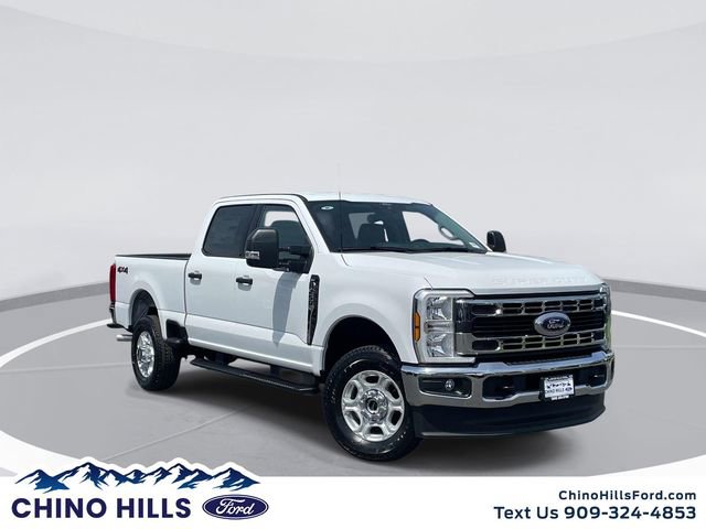 New 2026 Ford F250 4x4 Crew Cab Super Duty image 1