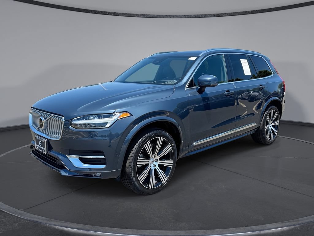 Used 2023 Volvo XC90 B6 Ultimate w/ Protection Package Premier AWD/4WD image 3