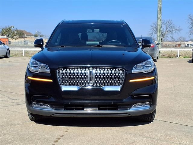 Used 2021 Lincoln Aviator Reserve w/ Equipment Group 202A image 2
