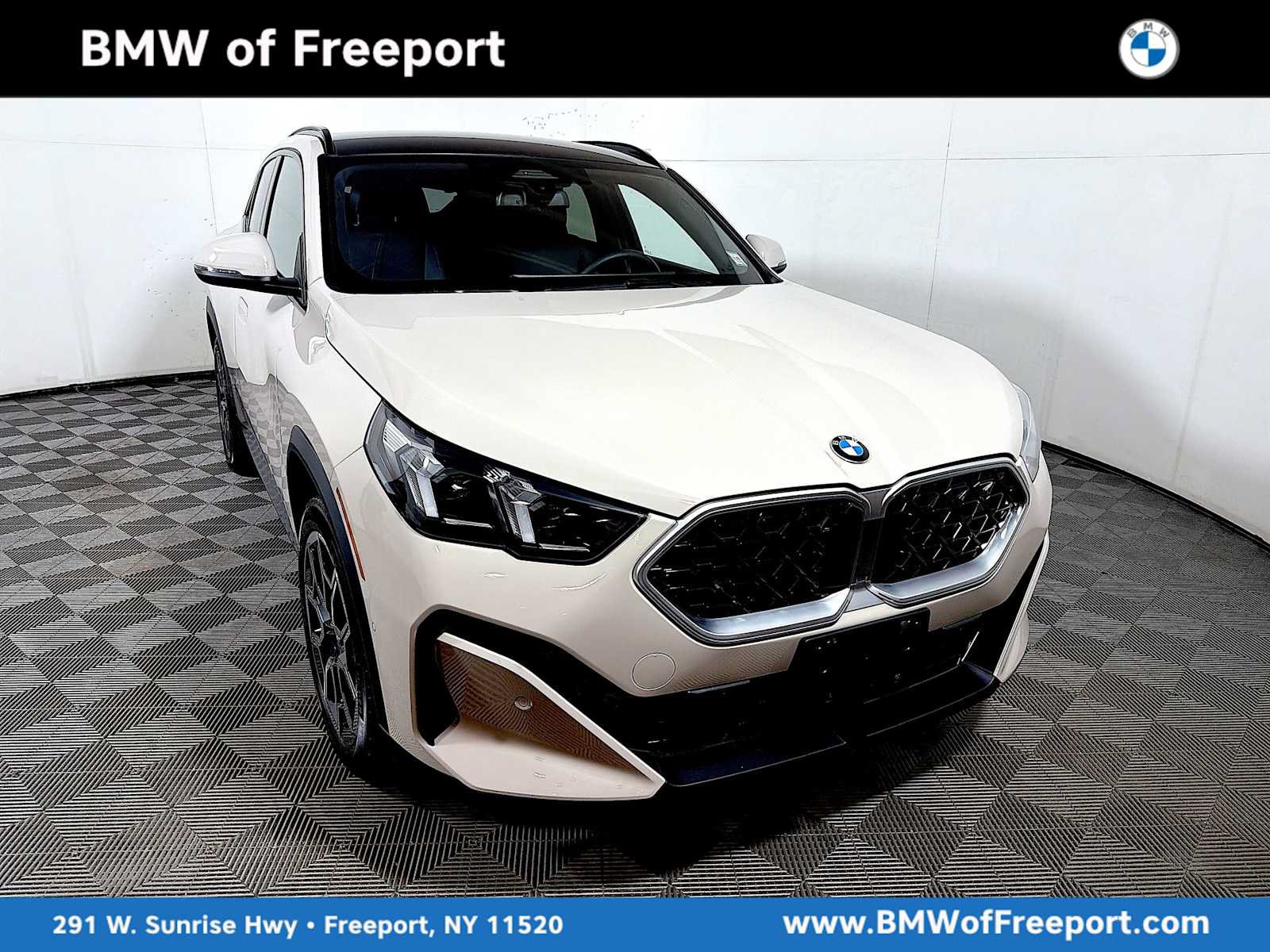 Used 2026 BMW X2 xDrive28i w/ Convenience Package AWD/4WD image 1
