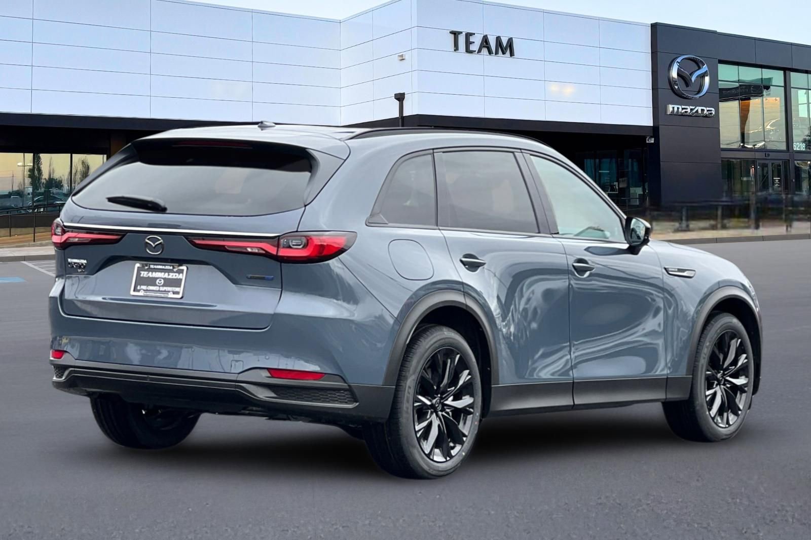 New 2026 MAZDA CX-90 Plug-In Hybrid w/Premium Sport image 4