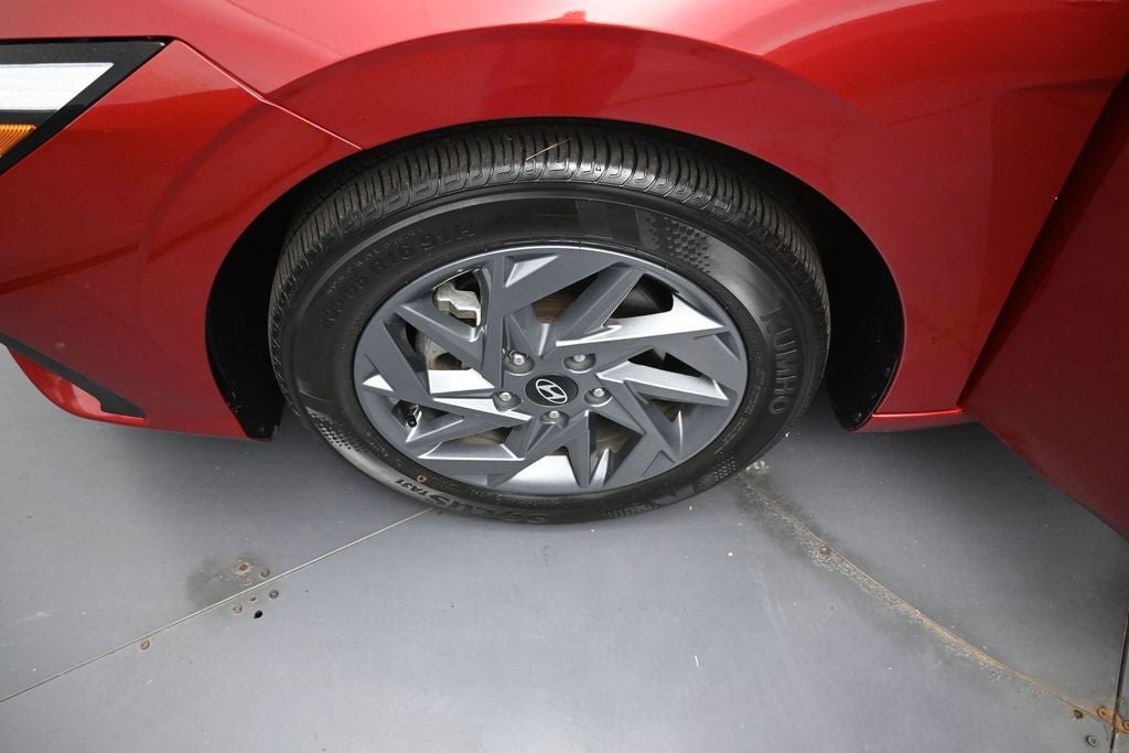 Certified 2024 Hyundai Elantra SEL FWD image 36