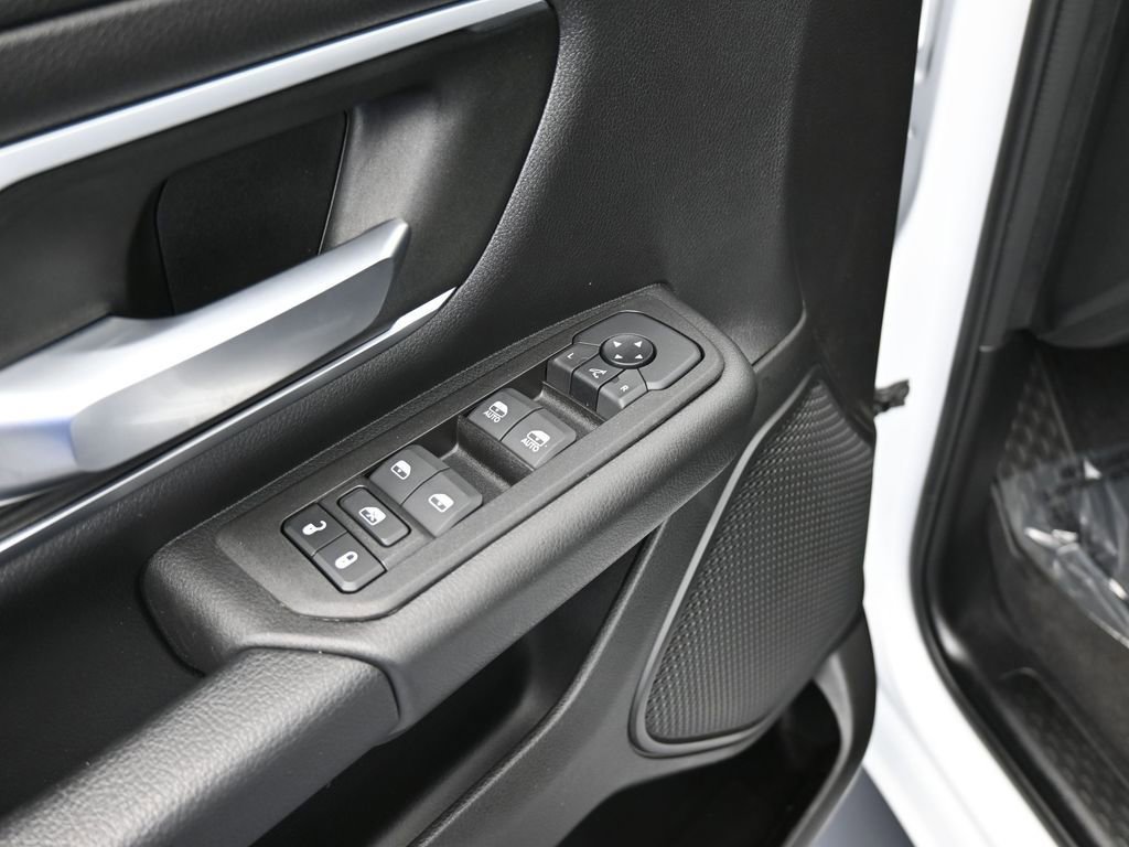 Used 2025 RAM 1500 Big Horn image 13