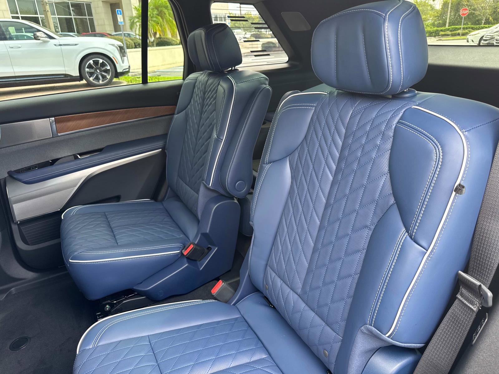 New 2026 Cadillac Vistiq Premium Luxury image 14