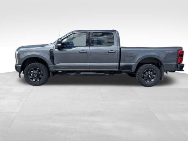 Used 2023 Ford F350 Lariat w/ Lariat Ultimate Package AWD/4WD image 2
