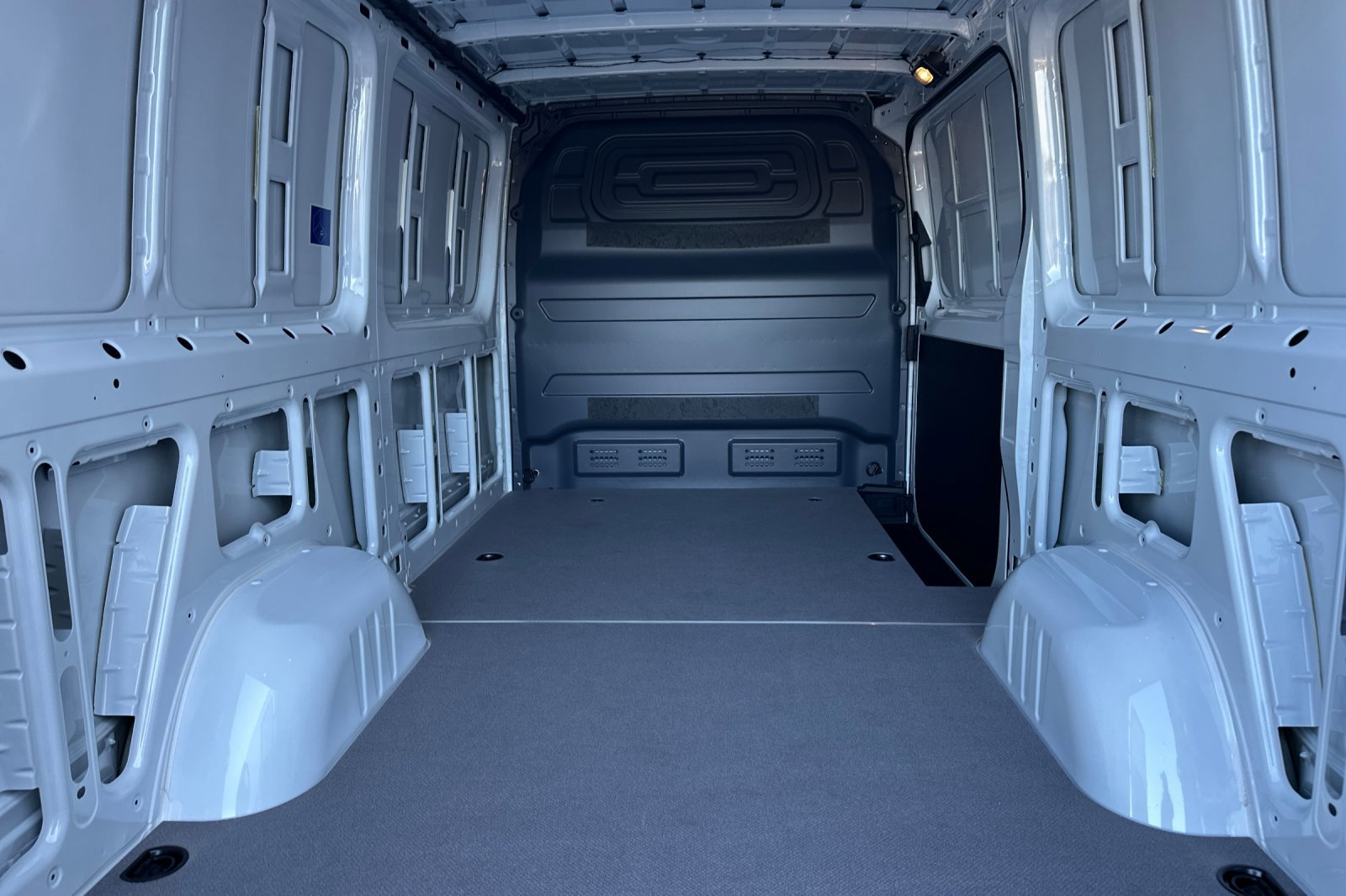 New 2025 Mercedes-Benz Sprinter 2500 image 14