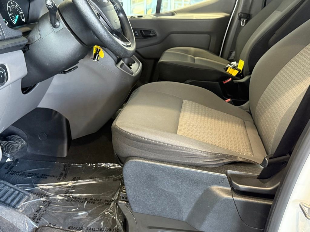 Used 2021 Ford Transit 350 XLT image 24