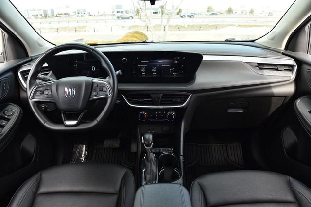 Used 2024 Buick Encore GX Sport Touring image 7