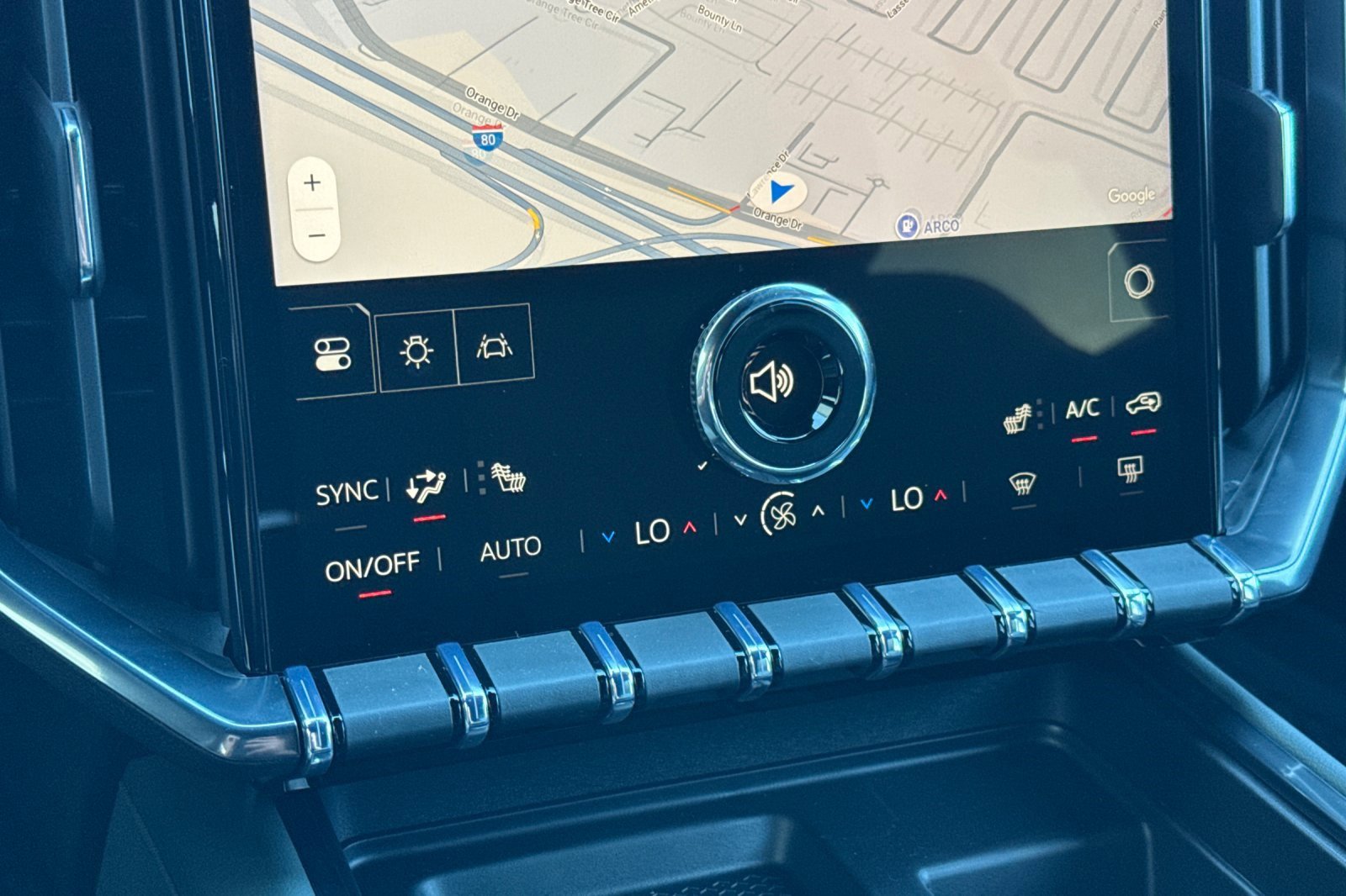 New 2026 GMC Acadia AT4 w/ LPO, Floor Liner Package image 23