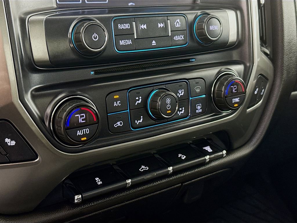 Used 2018 Chevrolet Silverado 2500 LT w/ LT Convenience Package image 15