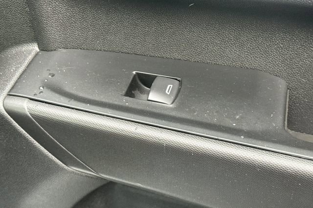 Used 2025 Chevrolet Silverado 1500 W/T image 18