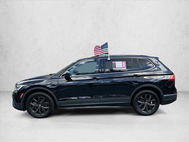 Used 2024 Volkswagen Tiguan SE image 9