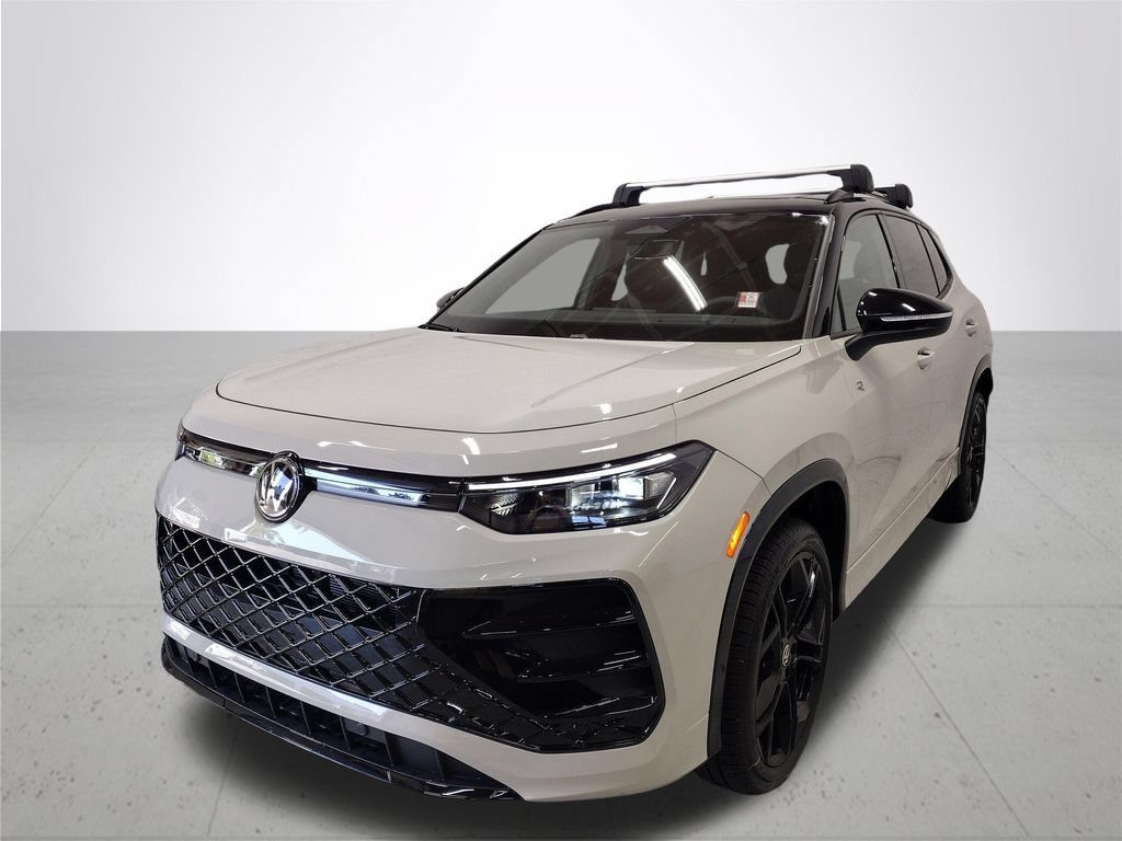 New 2026 Volkswagen Tiguan SE R-Line AWD/4WD image 2