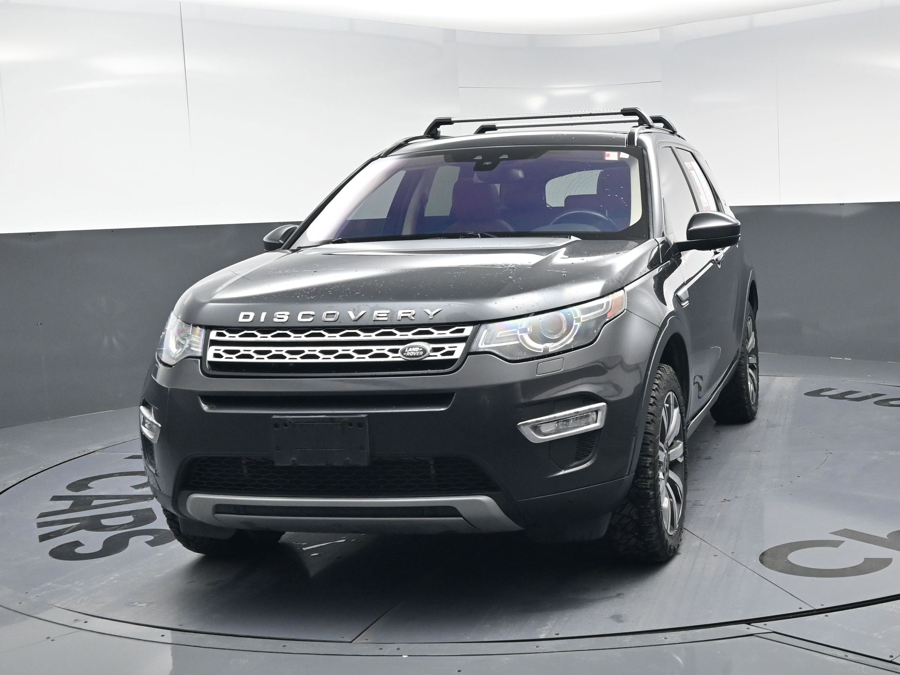 Used 2017 Land Rover Discovery Sport HSE Luxury image 11